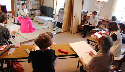 絵画教室の様子（人物画）